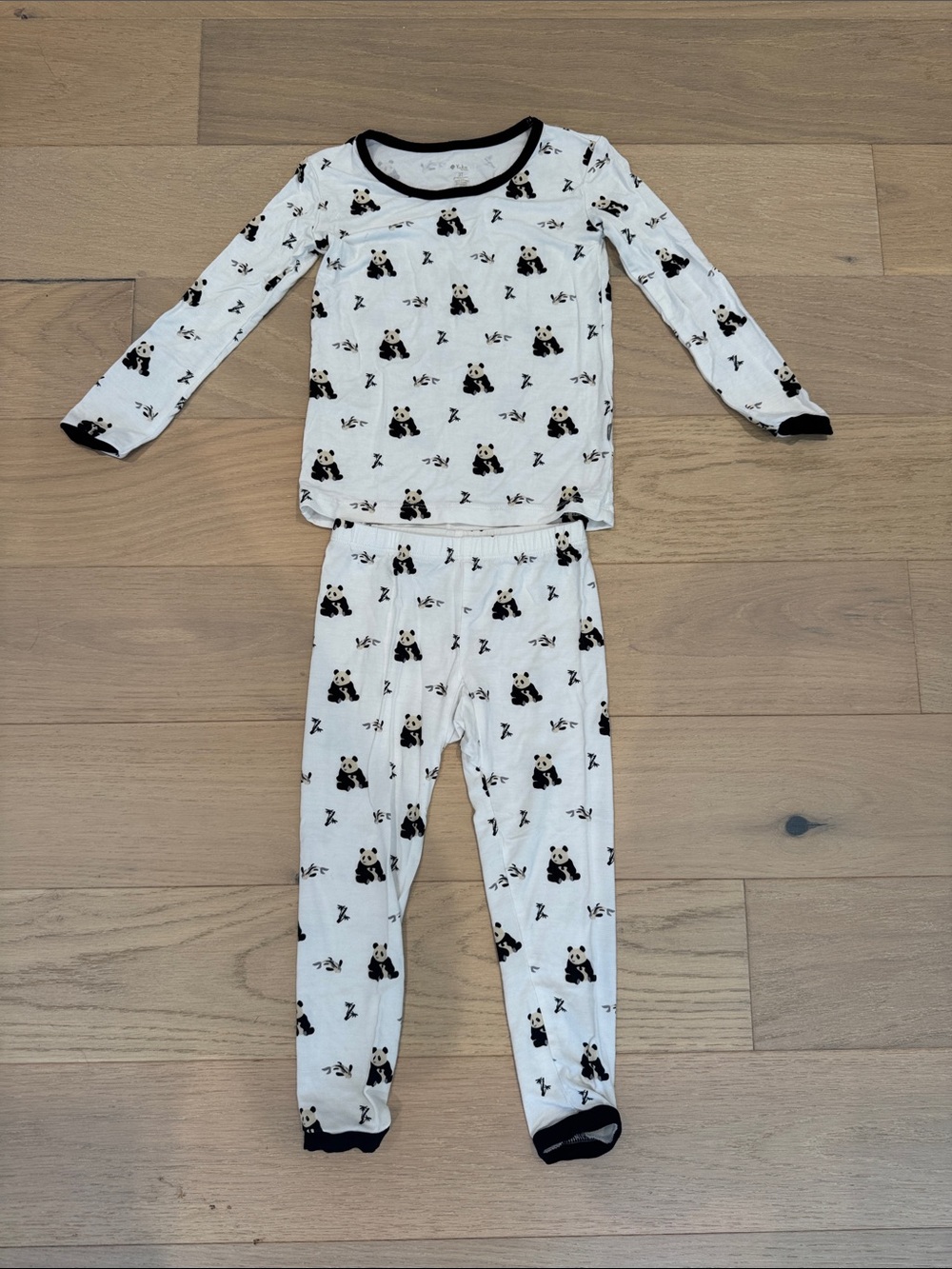 Kyte BABY White Panda Print Long Sleeve Pajama Set with Black Trim